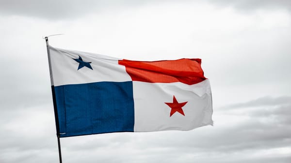 How to Hire Employees in Panama: Costs and Checklist