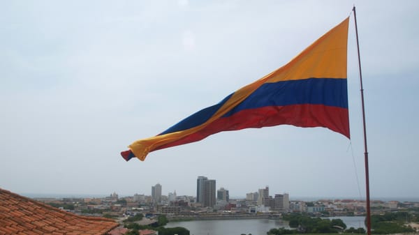 How to Hire Employees in Colombia: Costs and Checklist